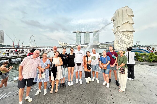 Singapore River Cruise and 2 Must-see Water Light Shows - Walking, crowds, and practical comfort