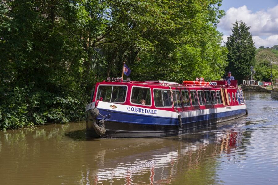 Skipton: 1-Hour Canal Cruise - Boarding in Skipton and settling into your seat