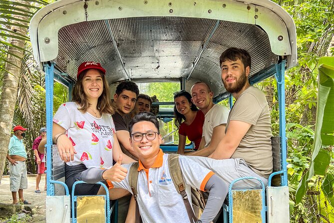 Small-Group Mekong Delta Day Trip: Boat Ride, Cottages & Pagoda - Lunch beside the river at Lang Xanh