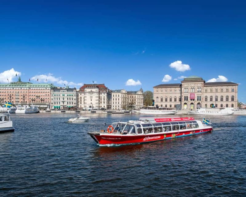 Stockholm: Royal Bridges & Canal Boat Tour with Audio Guide - Key points to know before boarding