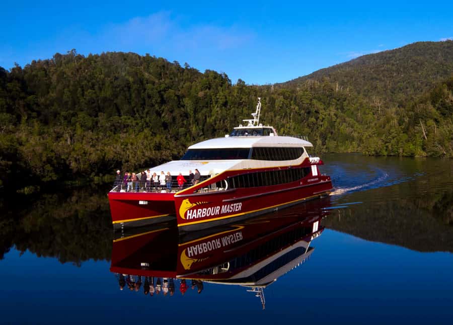 Strahan: World Heritage Cruise on Gordon River with Lunch - Choosing the right seat