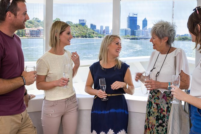 Swan River Scenic Cruise - Seeing Perth from the Swan River