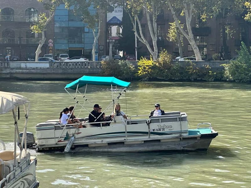 Tbilisi: River Sightseeing Boat Ride with Welcome Drink - The best time to choose