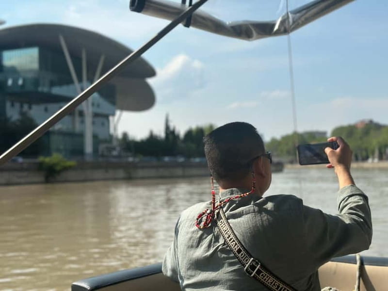 Tbilisi: River Sightseeing Boat Ride with Welcome Drink - The route through Old Tbilisi