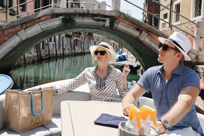 Venice: The Hidden Canals on an Electric Boat - What you see from the open electric boat