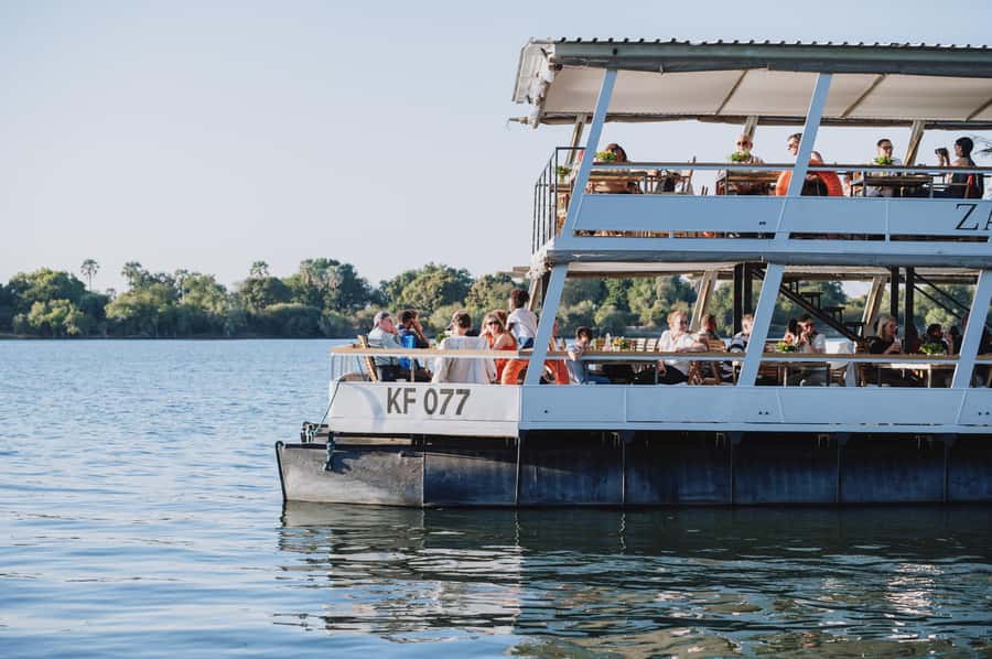 Victoria Falls: Dinner Cruise on the Zambezi River - Is $110 a good value?