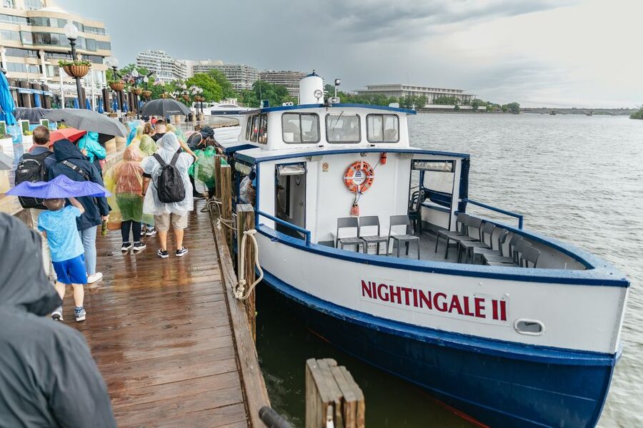 Washington, DC: Full-Day Tour with a Scenic River Cruise - Why this bus tour works well in Washington DC