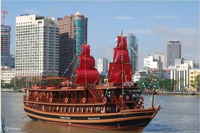 Water Puppet Show And Dinner Cruise On Saigon River Private Tour - Why this pairing works in Ho Chi Minh City